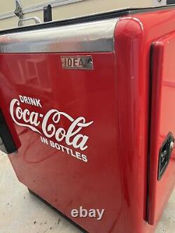 Vintage Coca-Cola Ideal Slider Coke Machine / Cooler