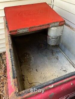 Vintage Coca-Cola Machine 1930's Cooler Vending Machine (WORKS)
