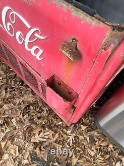 Vintage Coca-Cola Machine 1930's Cooler Vending Machine (WORKS)