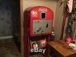 Vintage Coca Cola Machine 1948 Vendorlator Model