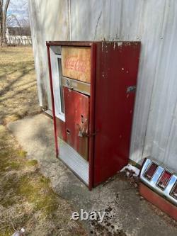 Vintage Coca Cola Machine Cooler (NOT WORKING) SEE VIDEO SALE