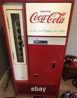 Vintage Coca-Cola Machine Vending Coke Vendo Change Coin