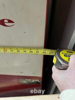 Vintage Coca-Cola Machine Vendo VSA 144B (working)