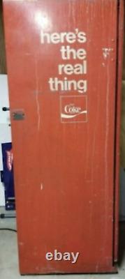 Vintage Coca Cola Soda Machine