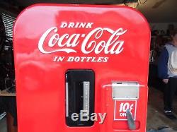 Vintage Coca Cola Vending Machine F39 1950 Or 1951