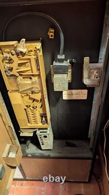 Vintage Coca-Cola Vending Machine H56 series