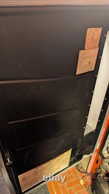 Vintage Coca-Cola Vending Machine H56 series