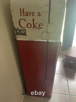 Vintage Coca Cola Vending Machine VMC 33