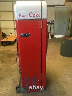 Vintage Coca Cola Vending Machine, Vendo 81