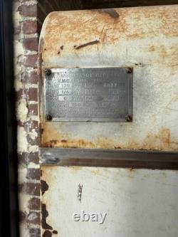 Vintage Coca Cola Vending Machine Vendorlator Model 139 Unrestored