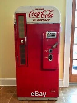 Vintage Coca Cola Vendo H81 B c. 1956