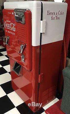 Vintage Coca Cola Westinghouse WC-42T Cooler Vending Machine
