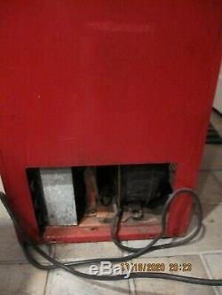 Vintage Coca Cola (coke) Machine Model Vendo 44