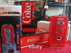 Vintage Coca-cola Miniature Vending Machines (3) Made Of Plastic Am-fm Radios