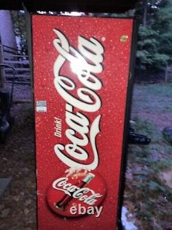 Vintage CocaCola Vending Machine, 1960s Cavalier USS-8-64. Works Great