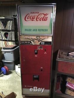 Vintage Coke Coca Cola 1960s Vending Machine lights up, runs, and cools