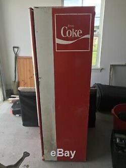 Details about   Vintage Coke Coca Cola Cavalier CSS-64 CSS-96G Soda Vending Machine w/ Key 