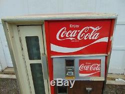 Vintage Coke Coca Cola Cavalier CSS-64GC Vending Machine F-12 55 tall all metal