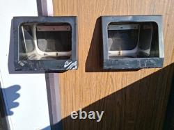 Vintage Coke Coca-Cola Machine Cavalier C4-104 vending Machine Please Read