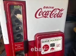 Vintage Coke Coca Cola Vending Machine