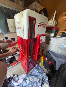 Vintage Coke Coca Cola Vending Machine