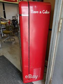 Vintage Coke Cola Soda Machine VMC Vendo 27 Like 33 Original Paint Rewire