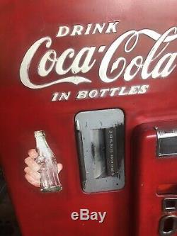 Vintage Coke Machine Vendo V-39 Works Vends Cools Needs Correct Paint Job PA