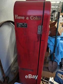 Vintage Coke Machine/original Model F39b 5 K