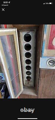 Vintage Coke Vending Machine. Local Pick Up Only