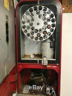 Vintage Coke machine, Vendo V-39, Original condition, new wiring only