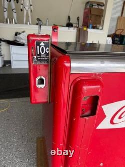 Vintage Glasco GBV-50 Coca-Cola 10¢ Bottle Vending Machine Cooler Original