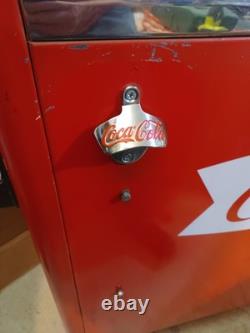 Vintage, Mid-Century Glasco GBV50 Coca-Cola Vending Machine, in working order