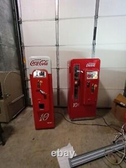 Vintage Model 72 Cavalier no key Coke Coca Machine Pro Restored nice