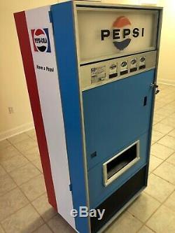 Vintage PEPSI vending machine rebuilt and 100% working condition
