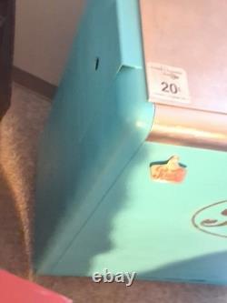 Vintage Pepsi-Cola Ideal 55 Machine