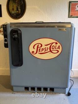 Vintage Pepsi-Cola Machine Ideal Dispenser Co. Model A-55