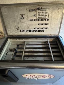 Vintage Pepsi-Cola Machine Ideal Dispenser Co. Model A-55
