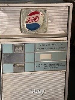 Vintage Pepsi Machine Retro 1960's