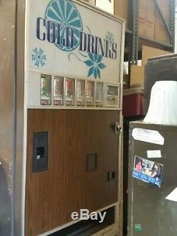 Vintage Rock-ola 6 Slot 12 Oz Soda Beer Can Vending Machine Working Condenser