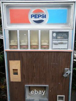 Vintage Rockola Pepsi Soda Can Vending Machine