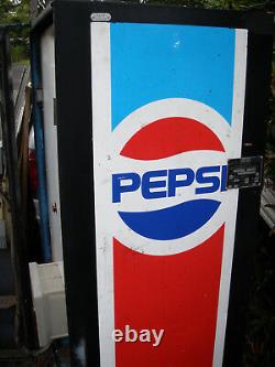 Vintage Rockola Pepsi Soda Can Vending Machine