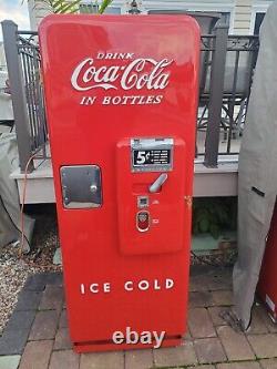 Vintage Roundtop Restored Coca-Cola Vending Machine