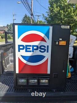 Vintage Tabletop Pepsi Machine Full Size Can Dispenser withLocking Cabinet Stand