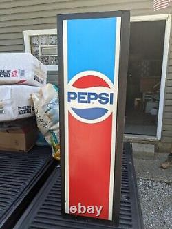 Vintage Tabletop Pepsi Machine Full Size Can Dispenser withLocking Cabinet Stand