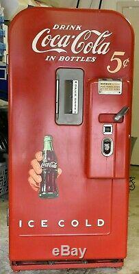 Vintage VENDO 39 Coca Cola 5 Cent Coin Operated Vending Coke Soda Machine DALLAS