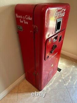 Vintage VMC 33 5 Cent Coca Cola Machine (original) Manufactured 06/27/1955