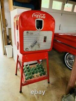 Vintage VMC Vendorlator 27 Coke Machine Rare Stand Coca Cola Counter Top
