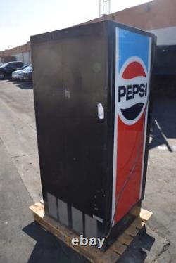 Vintage Vending Soda Pepsi Machine Coin Operated 1980's Includes R12 Refrigerant