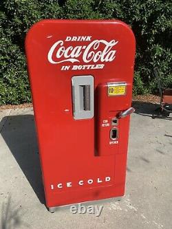 Vintage Vendo 39 Antique Coke Machine (1950)