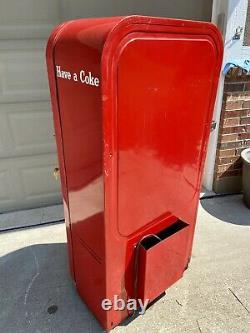 Vintage Vendo 39 Coke Machine Super Cooling With Rare Factory Working Bubbler